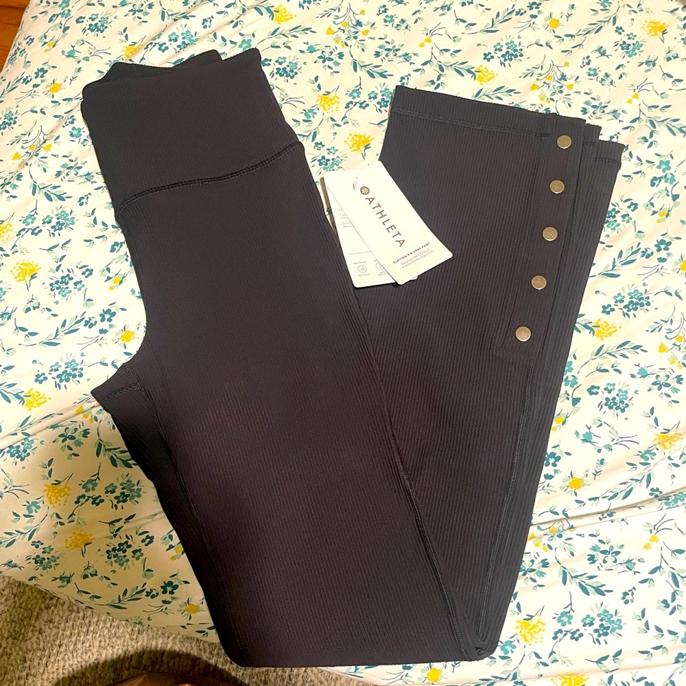 NWT Athleta flair pants